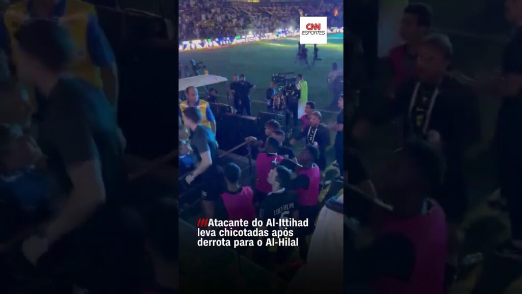Al-Ittihad x Al-Hilal: Atacante Hamdallah leva chicotadas após derrota | CNN ESPORTES Al-Ittihad x Al-Hilal: Atacante Hamdallah leva chicotadas após derrota | CNN ESPORTES