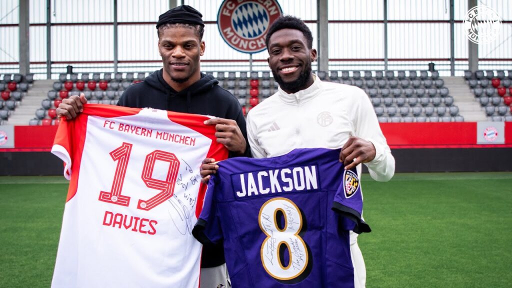 Alphonso Davies hosts NFL MVP Lamar Jackson at the FC Bayern Campus