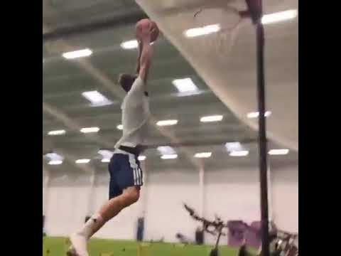 James Maddison switching sports at training 😂