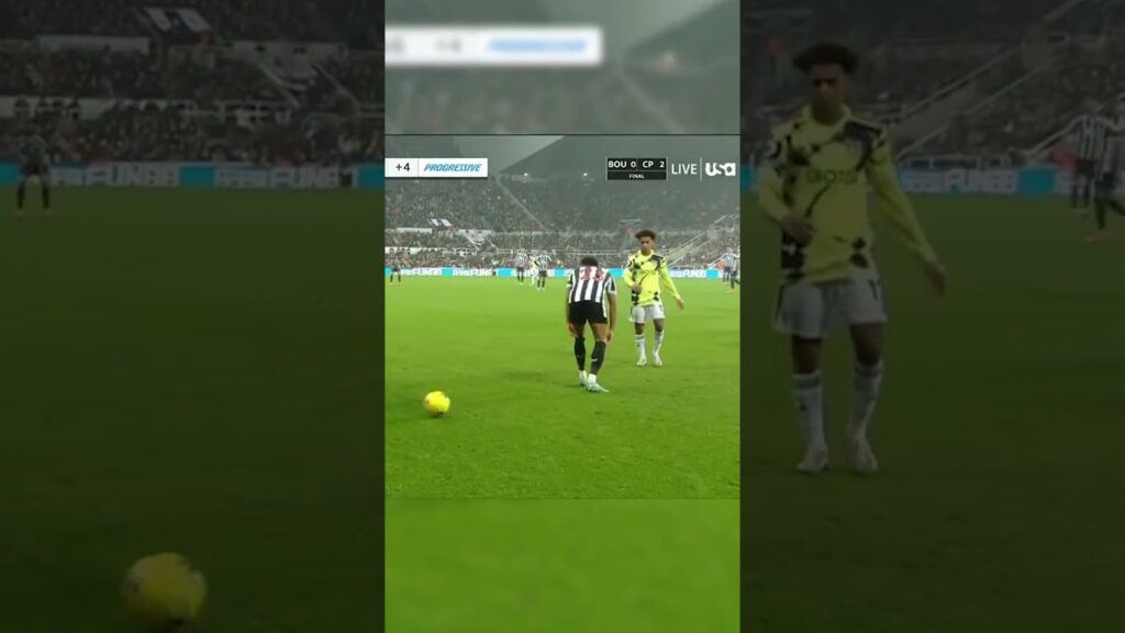 Tyler Adams with some Wappingers Falls S&^housery 🇺🇸 #shorts