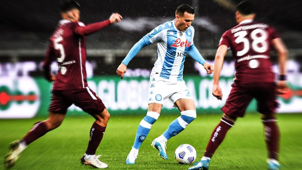 Can You Take The Ball Off Piotr Zieliński's Feet?