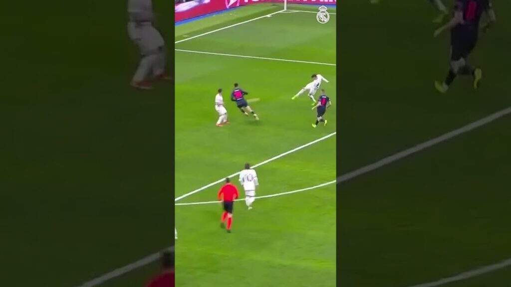 💥 Fede Valverde’s PERFECT volley! #UCL #RealMadrid