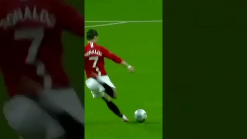 Having fun with Cristiano Ronaldo and Diogo Costa