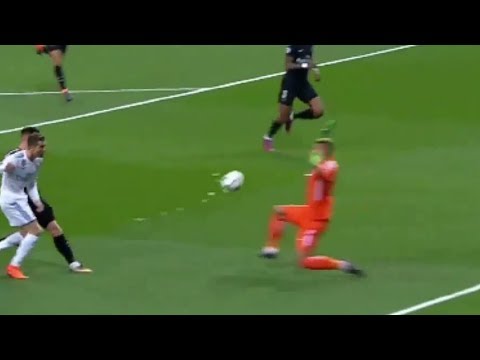 Areola Amazing Save With Face vs Ronaldo
