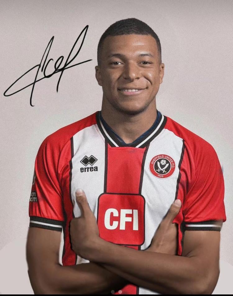 New signing let’s goo