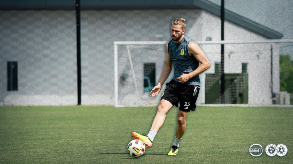 Gary Smith & Walker Zimmerman | Matchday -2 | NSHvMTL | 02-May-2024