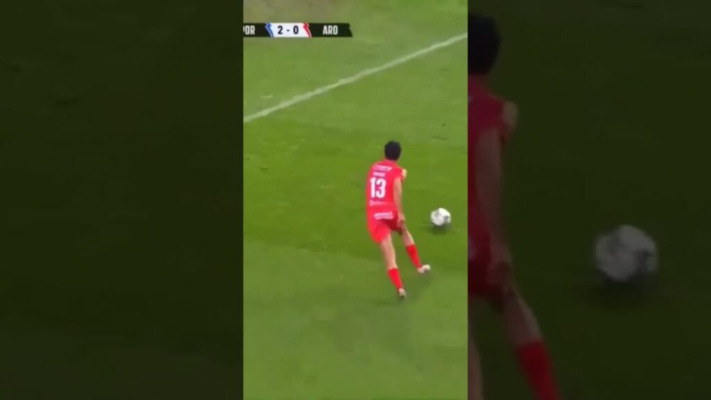 Mehdi Taremi from porto #football #shorts #porto #iran #hattrick #amazing