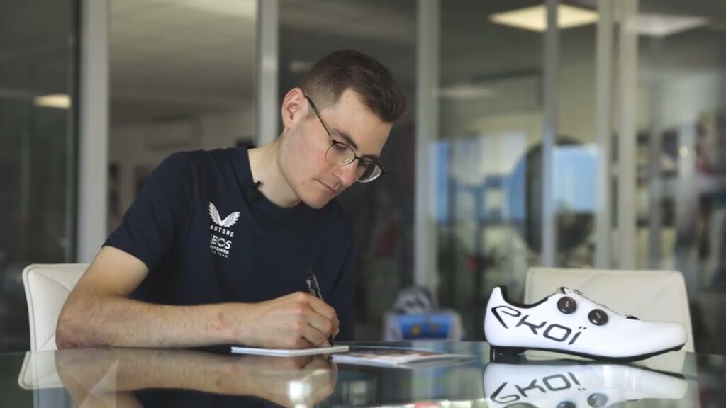 Carlos Rodriguez of INEOS GRENADIERS chooses Ekoï for his SHOES👈🏼
