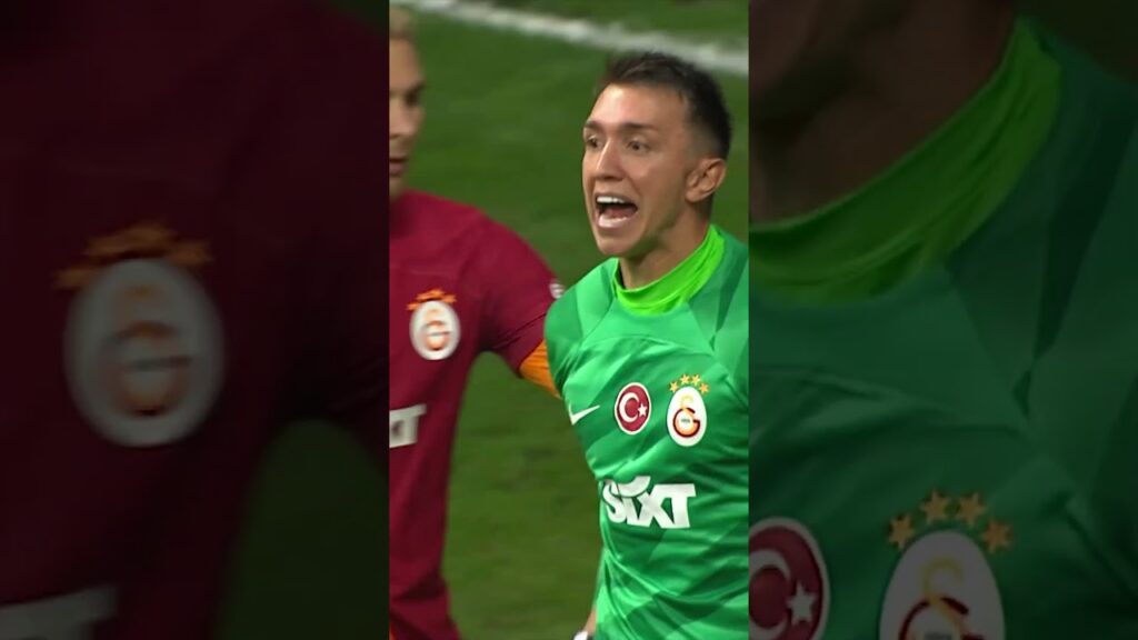 🧤 Muslera, Mendoza'nın Vuruşuna Geçit Vermedi! #shorts