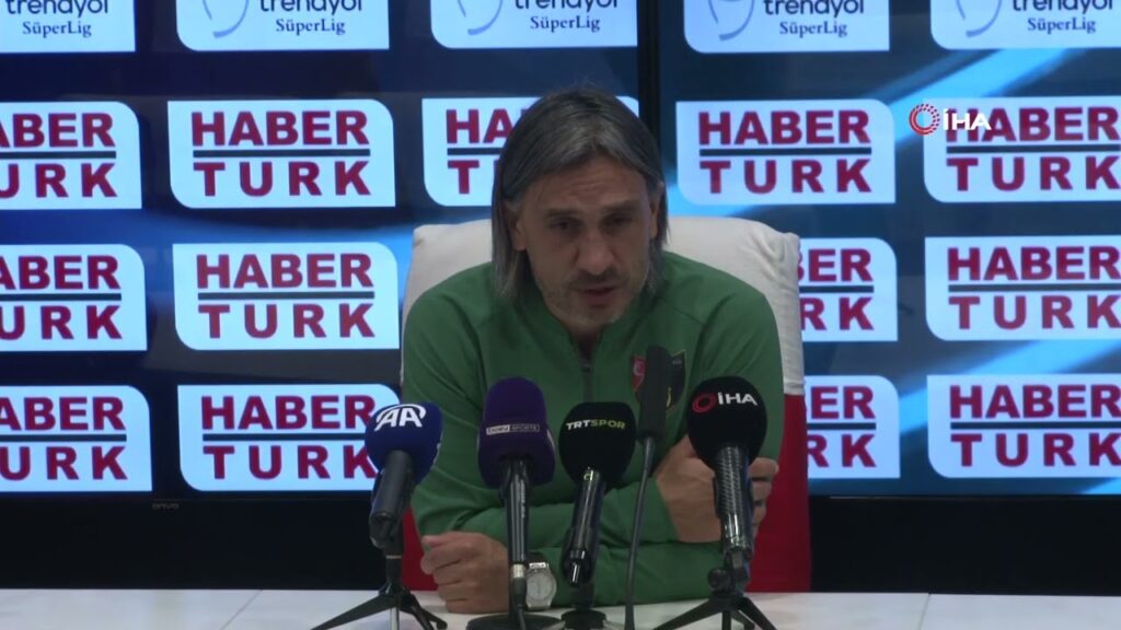 Hakan Yakın: Maçın her anında...