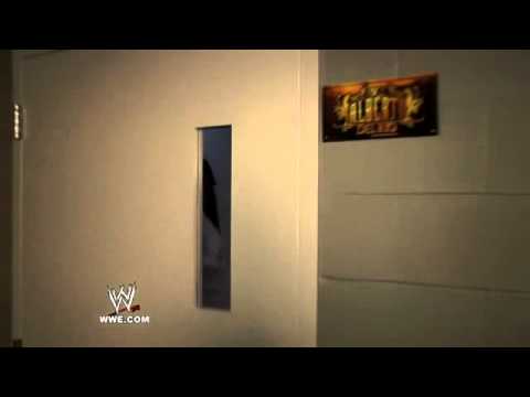 Alberto del Rio furioso golpea a Ricardo Rodriguez en Night of Champions(NO TELEVISADO)