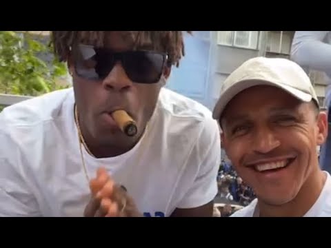 Pavard, Bisseck, Barella e Dimarco. La live di Sanchez è meravigliosa 😂⚫️🔵⭐️⭐️