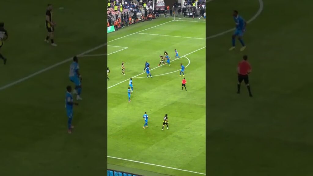 كيف انتقل سعود عبدالحميد من الدفاع إلى التسجيل في مرمى الاتحاد في ثواني 🤯