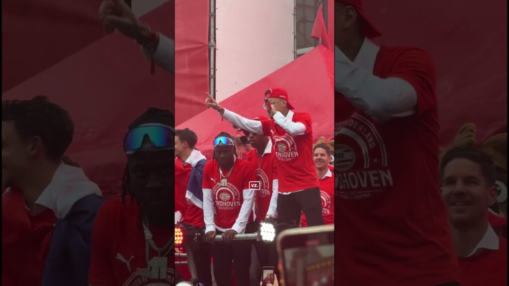 Noa Lang biedt zijn excuses aan aan de PSV-fans en doet een belofte 🗣️👀#psv #psv25 #eindhoven