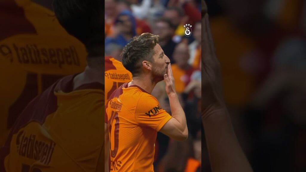 Performansıyla büyülemeye devam ediyor! 🤩✨ Dries Mertens 🔟