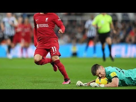 Goalkeeper Nick Pope shown straight Red Card for CRAZY handball Goalkeeper Nick Pope shown straight Red Card for CRAZY handball