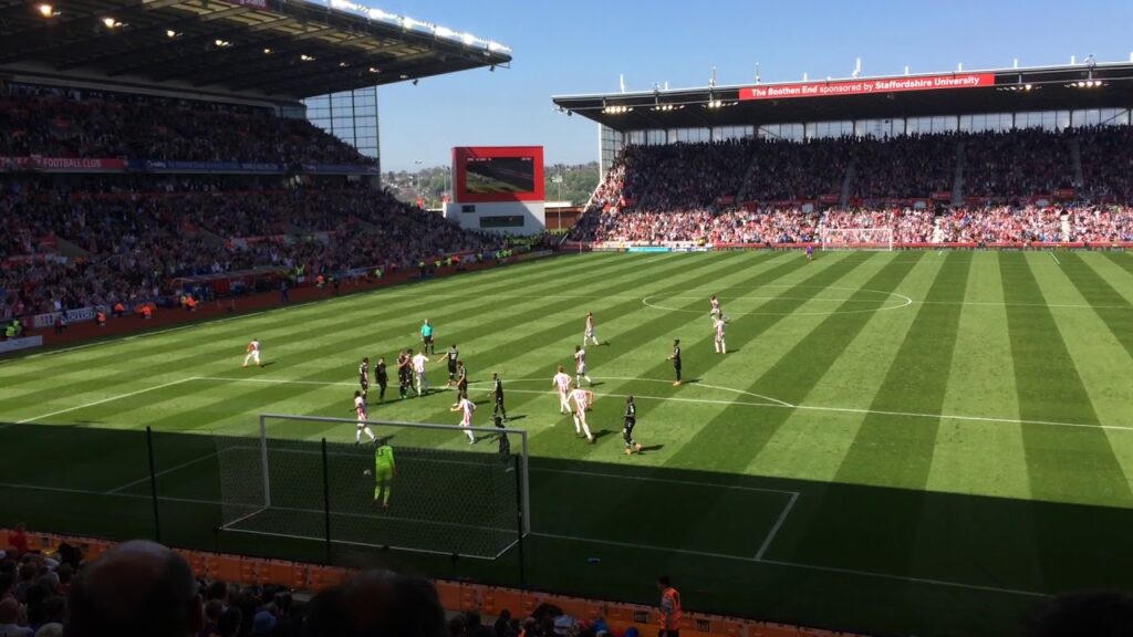 Xherdan Shaqiri freekick Goal Stoke  City Vs Crystal Palace 05/05/18 free kick