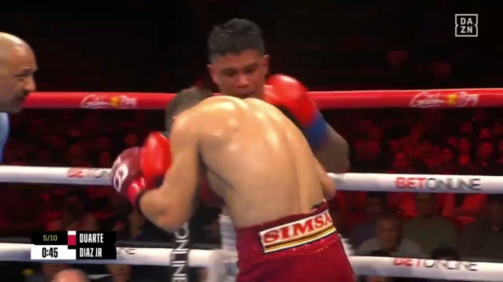 Oscar Duarte Dominates: Referee's Stoppage Against Joseph Diaz Jr