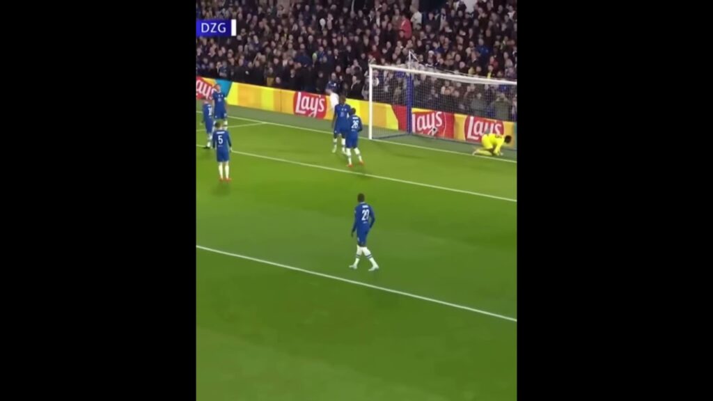 Doktor Bruno 💙 #shorts #hnl #dinamo #football #petkovic #supersport #croatia