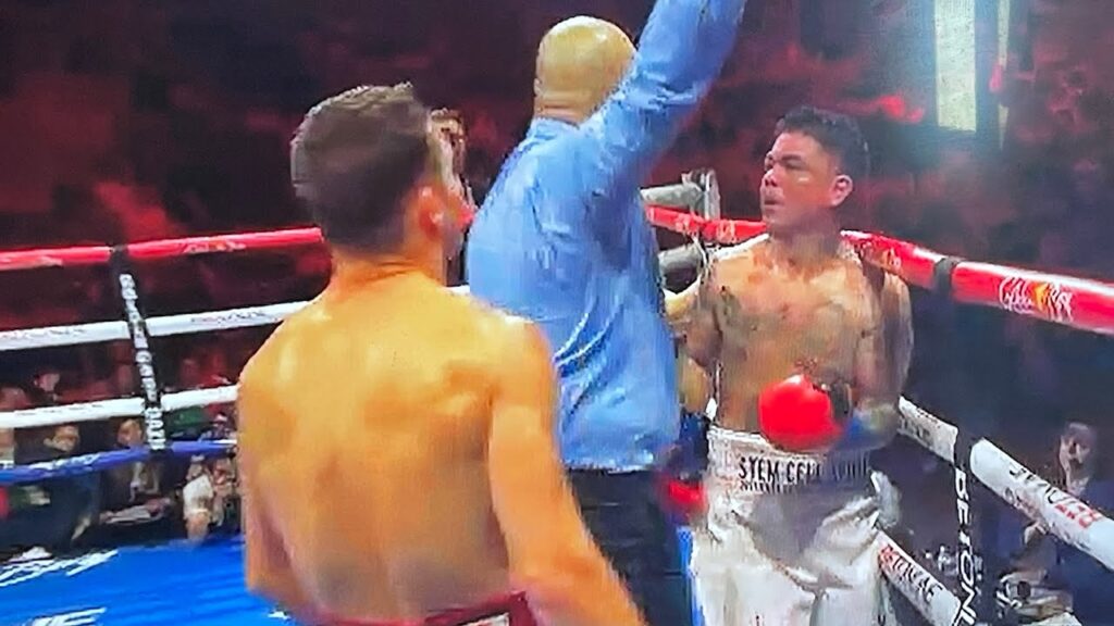 JOJO DIAZ GETS STOPPED BY OSCAR DUARTE !!!