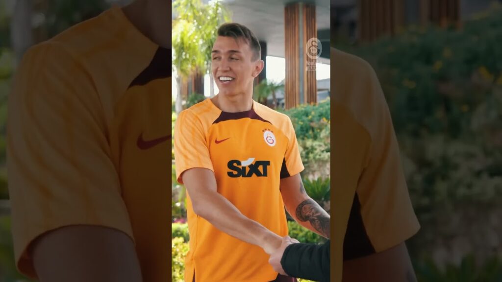 🎥 Fernando Muslera ile Golf 𝐘𝐀𝐘𝐈𝐍𝐃𝐀! ⛳️ İzlemek için sen de YouTube KATIL'da yerini al! 🔥