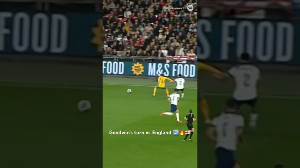 Craig Goodwin’s clever turn evades Trent Alexander-Arnold ↩️🌟 #socceroos #football #skills #shorts