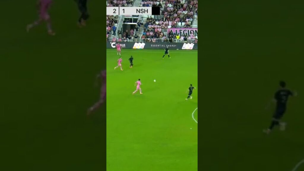 Lionel Messi & Sergio Busquets 2 Beastmode Trick in 5 Seconds 20/04/2024