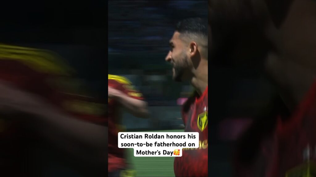 Proper Mother’s Day celly from Cristian Roldan 💚         #mothersday #mls #soccer #baby