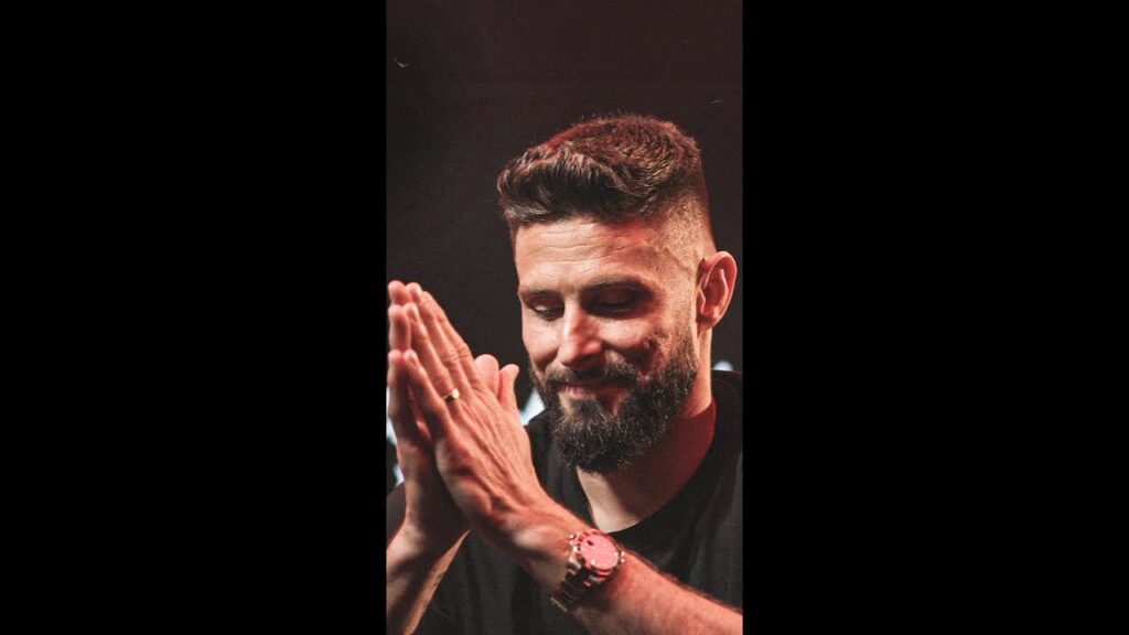 Giroud has a message for you 💌😢| #shorts