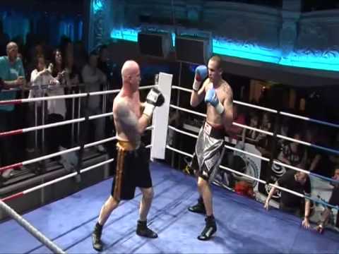 IBA Essex Boxing - Matt Smith v Louis Jennings - Liquid Nightclub