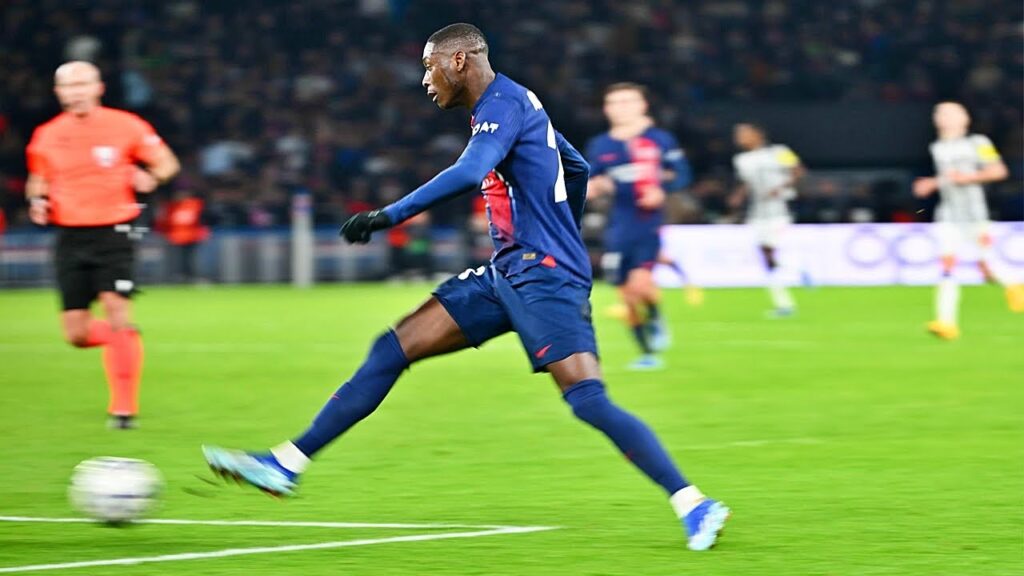 Randal Kolo Muani Just too good in PSG!