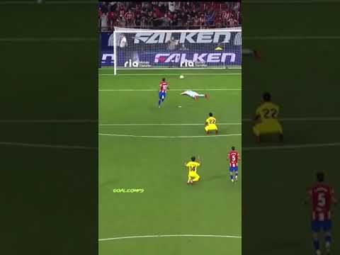 • 95th minute. Aissa Mandi heads past own keeper Rulli #shorts