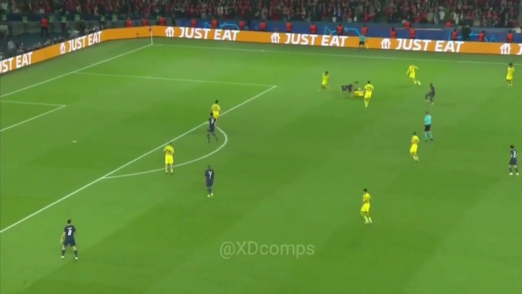 Nico Schlotterbeck vs PSG UEFA Champion's League