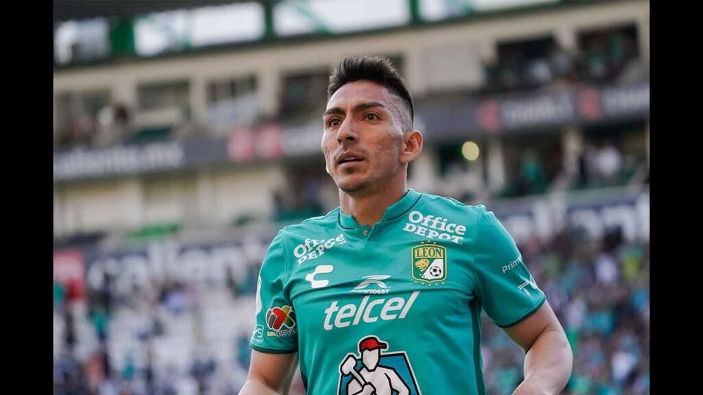 Ángel Mena se quiere quedar en 🦁 la Fiera