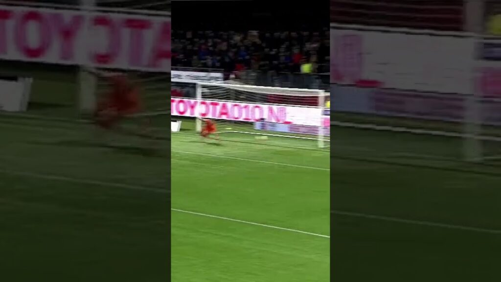 背中に相手がいても逆つくトラップ