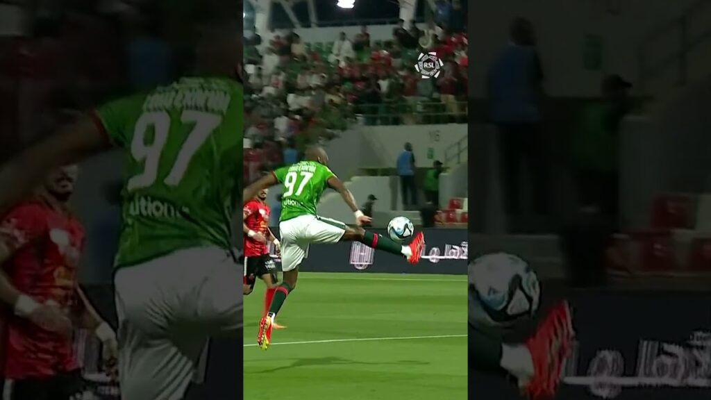 This touch and finish from Toko Ekambi 🥶 #yallaRSL