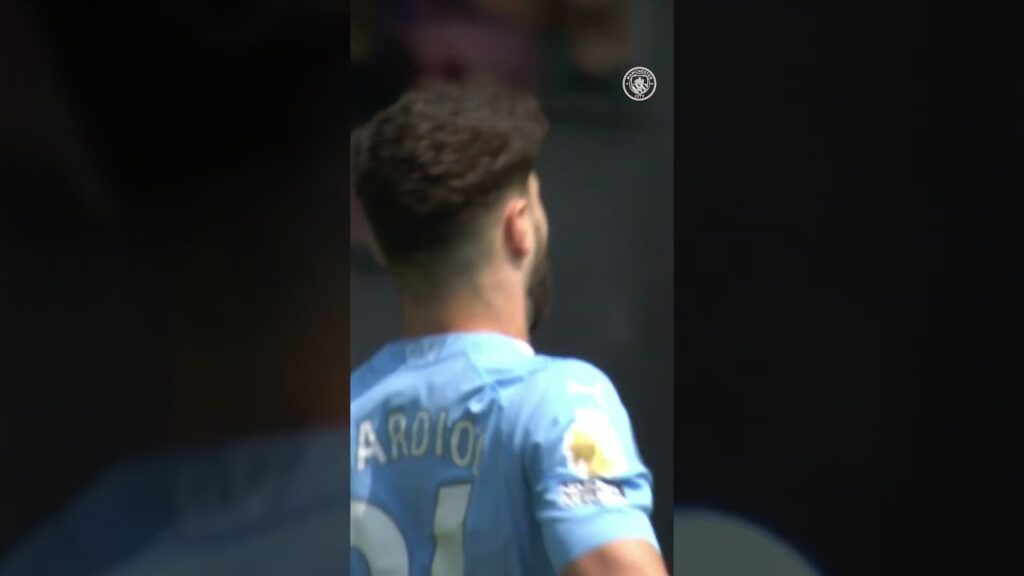 Josko Gvardiol is no ordinary defender! Watch his goal v Fulham!