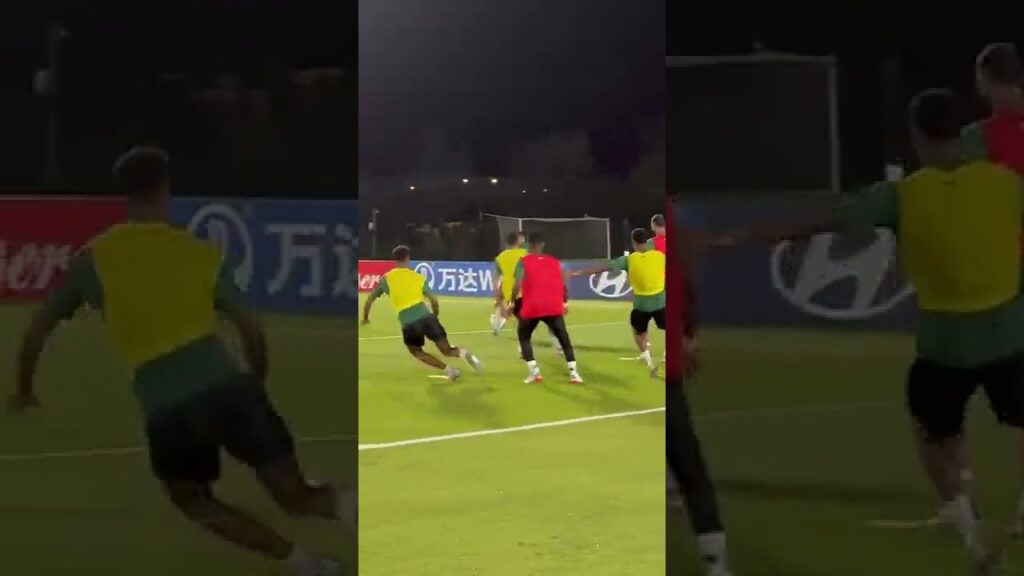 لاعبين المنتخب السعودي في التدريبات 💚#الهلال