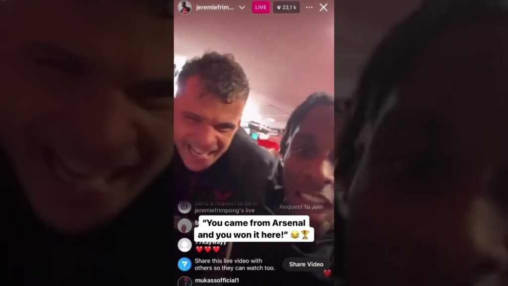 Jeremie Frimpong y Granit Xhaka después de ganar Bundesliga 😂 (via: @jeremiefrimpong) #shorts