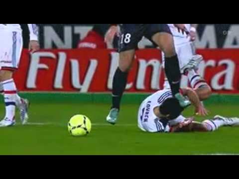 Zlatan Ibrahimovic Horror Injury  Dejan Lovren in the head