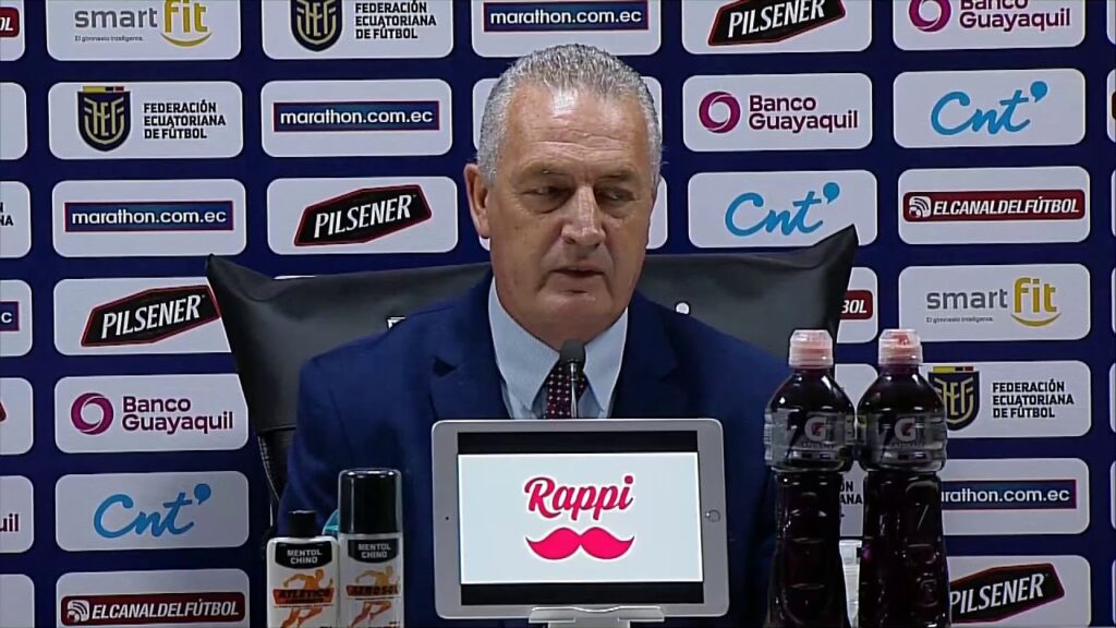 Gustavo Alfaro post partido Ecuador 6 Colombia 1