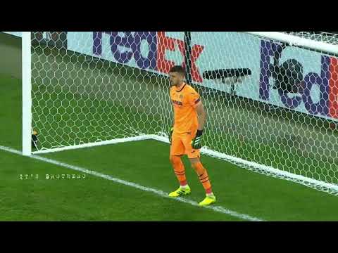 LUKE SHAW :- SUCCESSFULL PENALTY