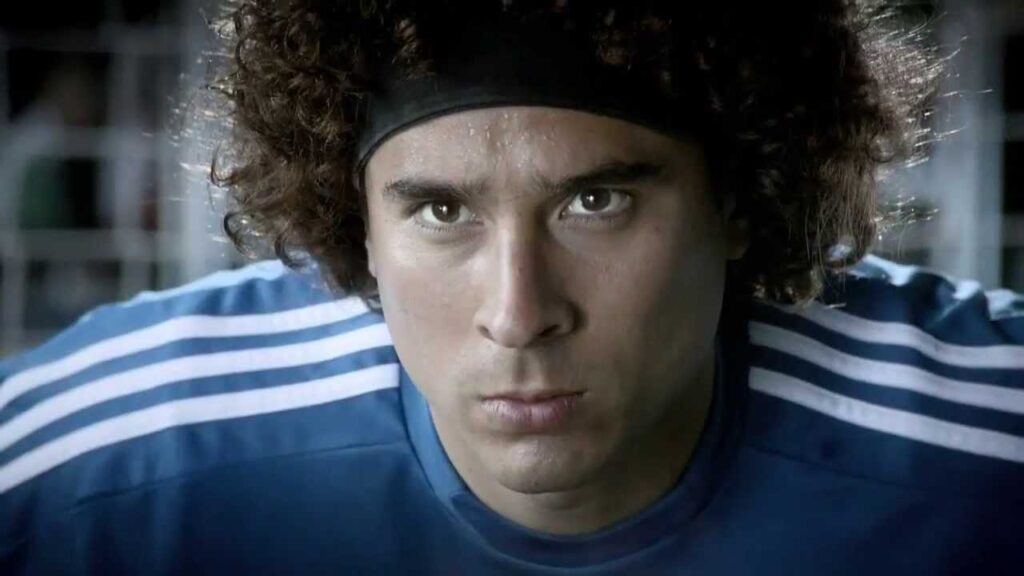 GUILLERMO OCHOA - The legend