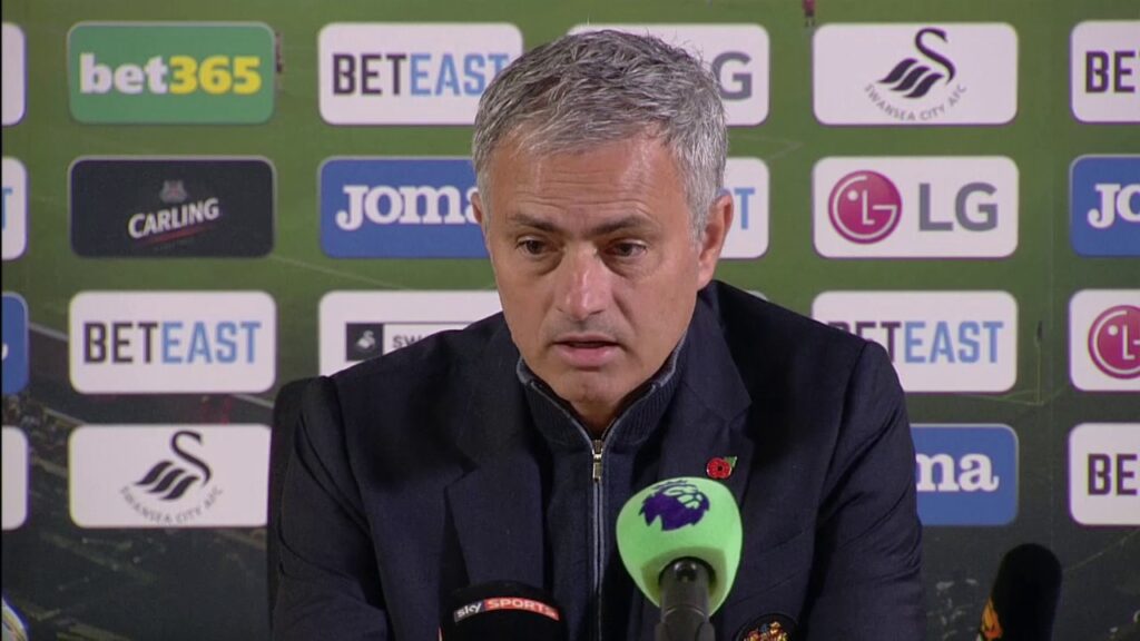 Jose Mourinho Slams Luke Shaw & Chris Smalling After 3-1 Swansea Win