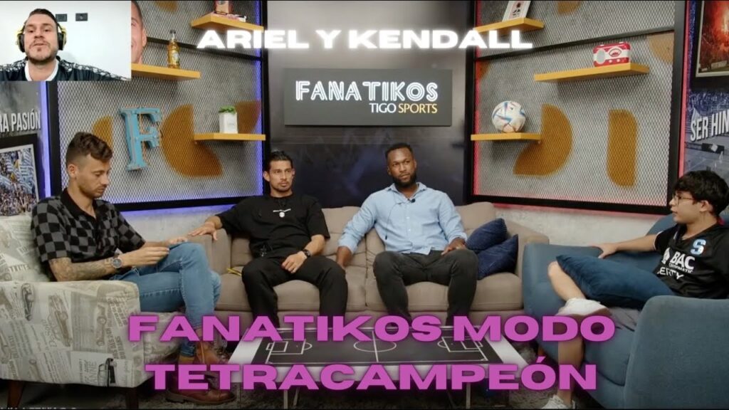 Ariel Rodríguez y Kendall Waston en vivo en Fanatikos.💜💜  Regresa Maky 😎