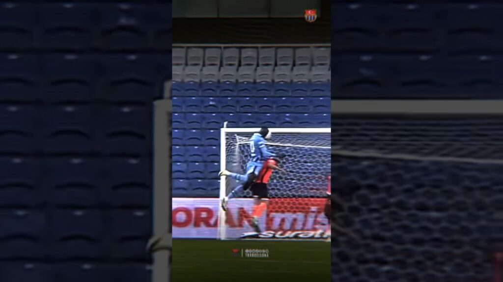 Edin Visca ⭢ Thomas Meunier ⭢ Paul Onuachu 🤩 #shorts #trabzonspor