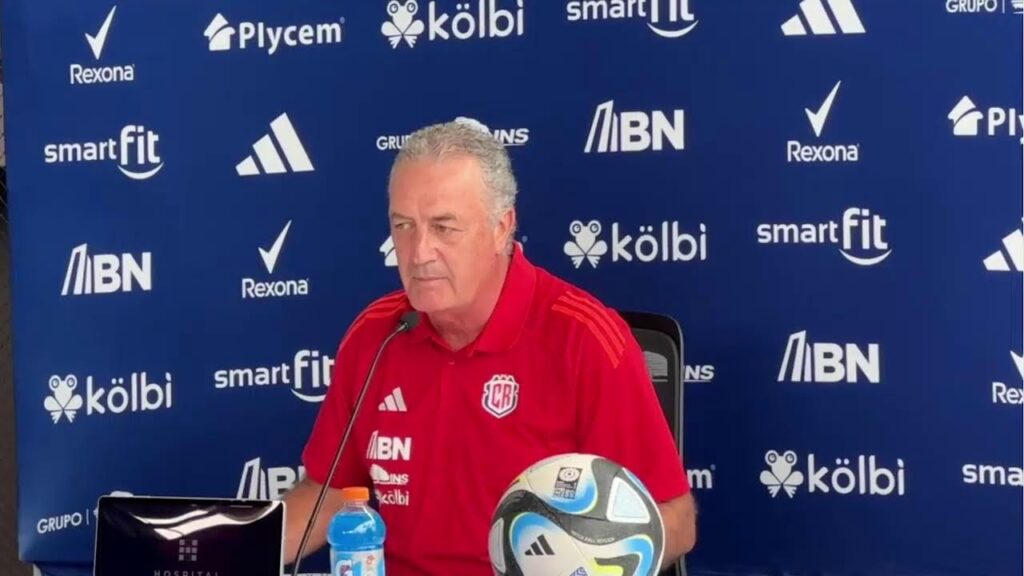 Conferencia de prensa: Gustavo Alfaro