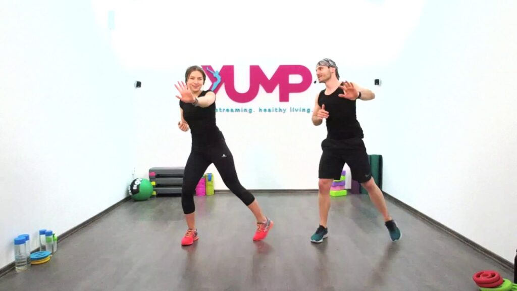 Exercitii pentru un fund bombat | FITNESS ONLINE (YUMP.ro)