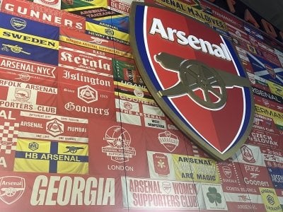 Renee Slegers extends her stay as Arsenal Women assistant coach