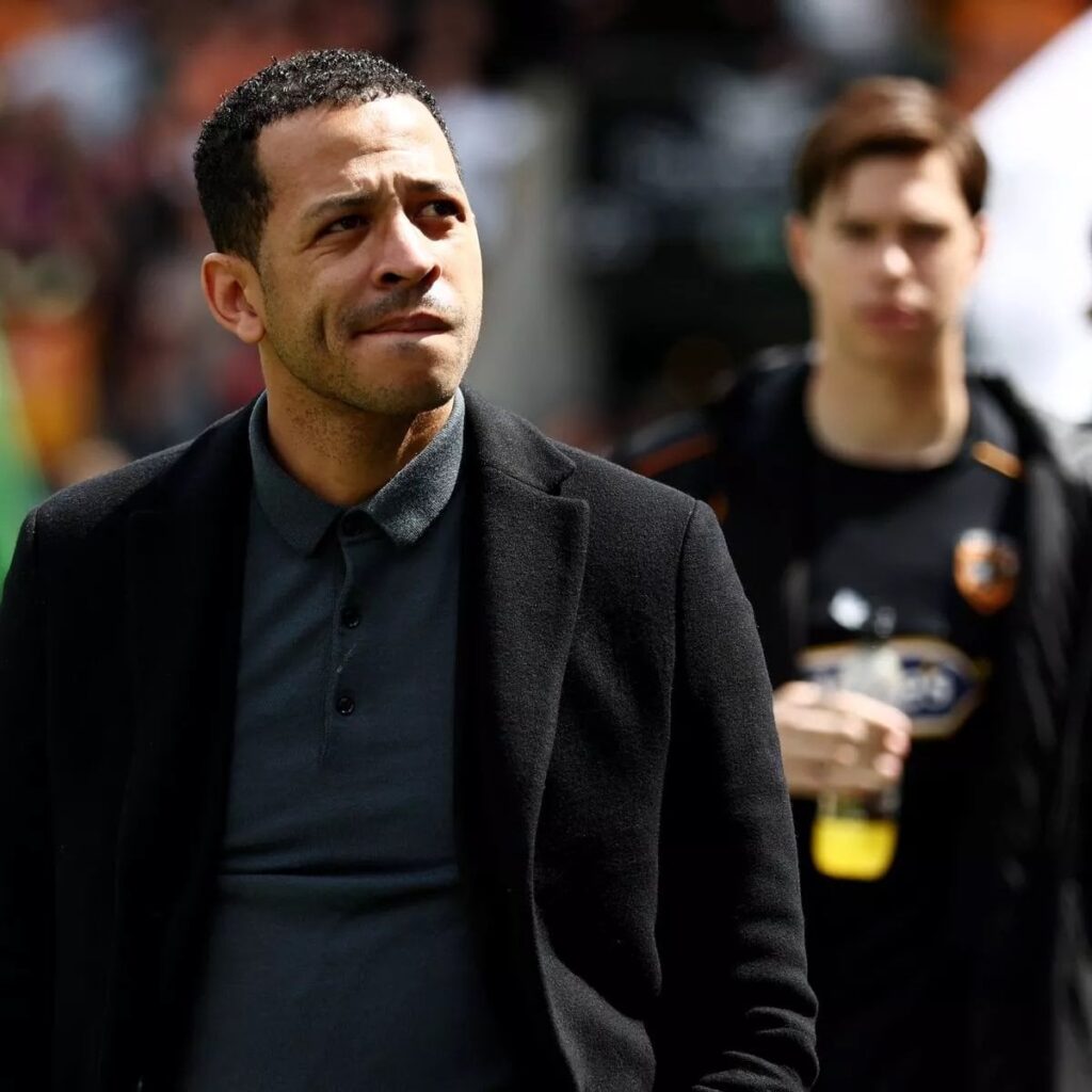 Rosenior sacked by Hull City (@secondtierpod) on X